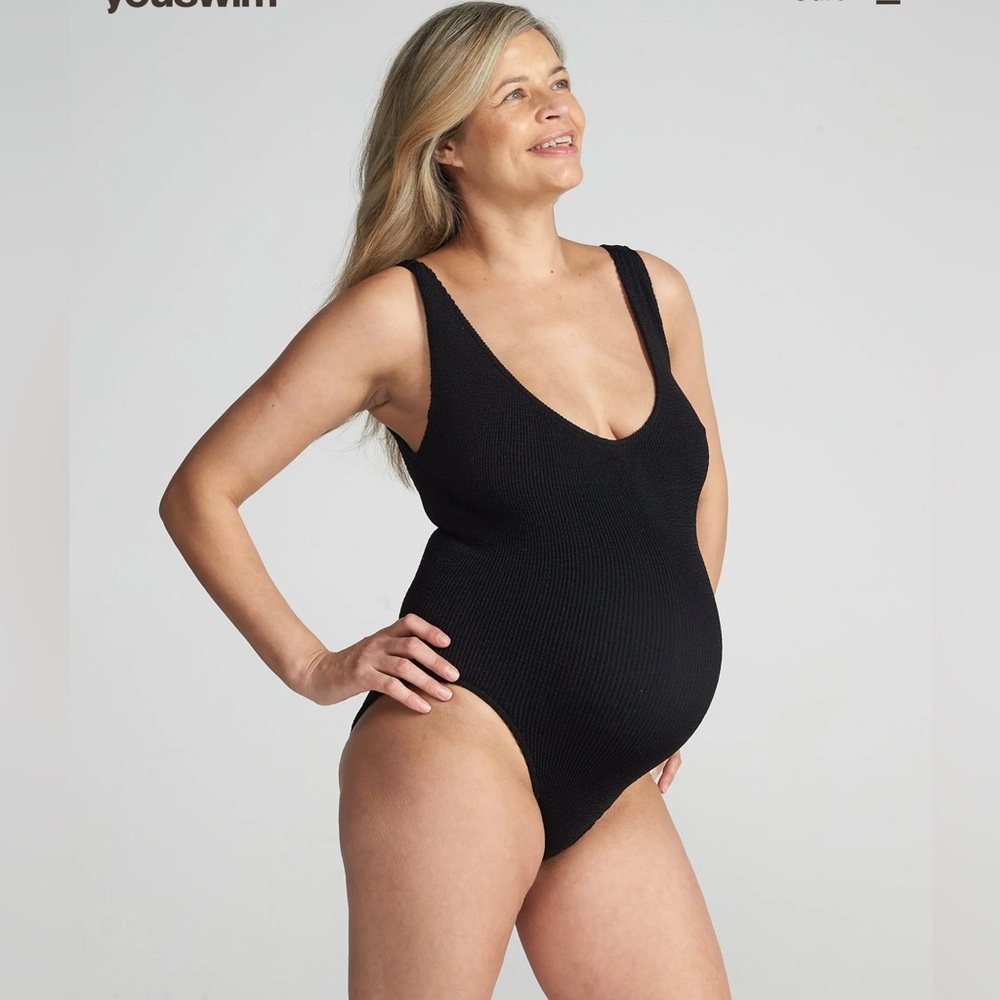 NWOT Youswim Eva Suit in black Stretch 1 (2-14)